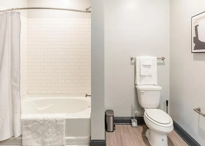 Landing Modern With Amazing Amenities