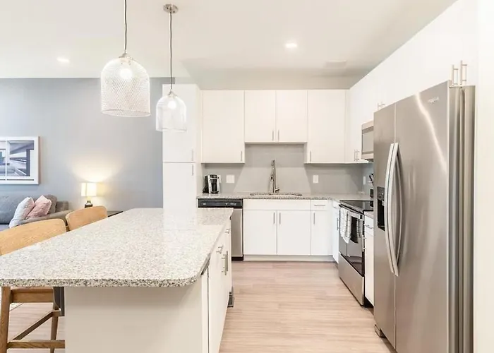 Landing Modern With Amazing Amenities * Fort Worth