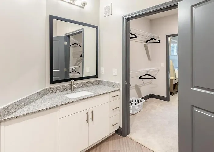 Landing Modern With Amazing Amenities Appartement *
