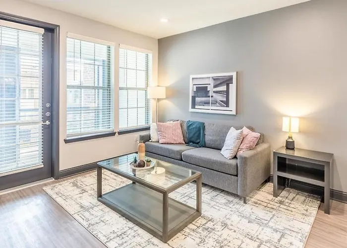 Landing Modern With Amazing Amenities Appartement